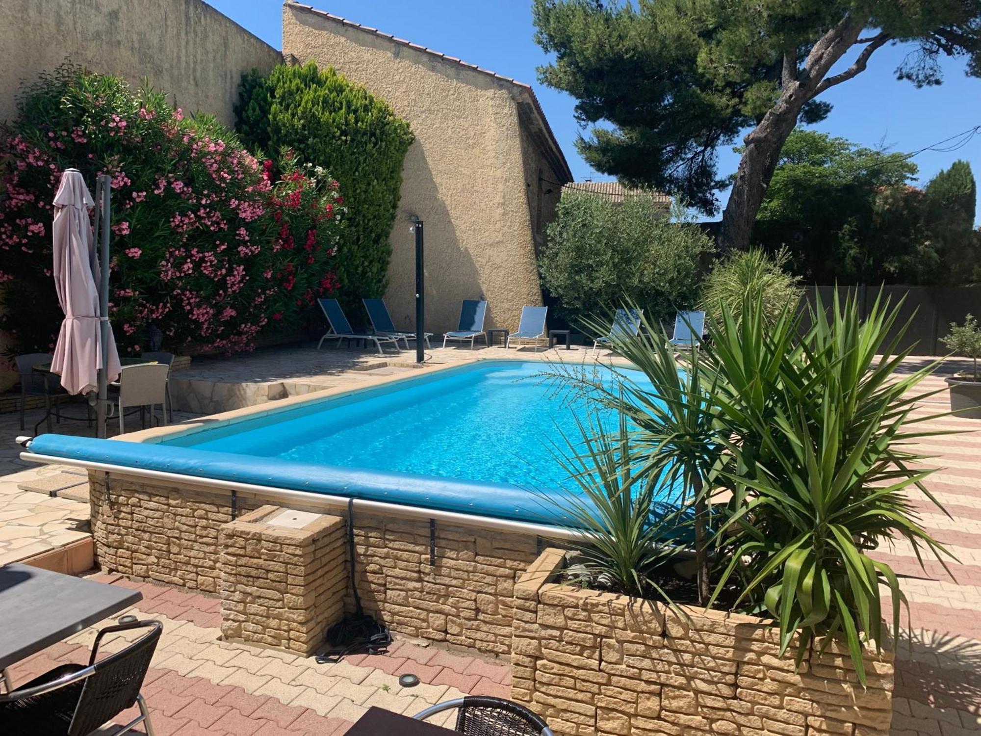 Hotel La Bastide D'Entraigues Exterior photo